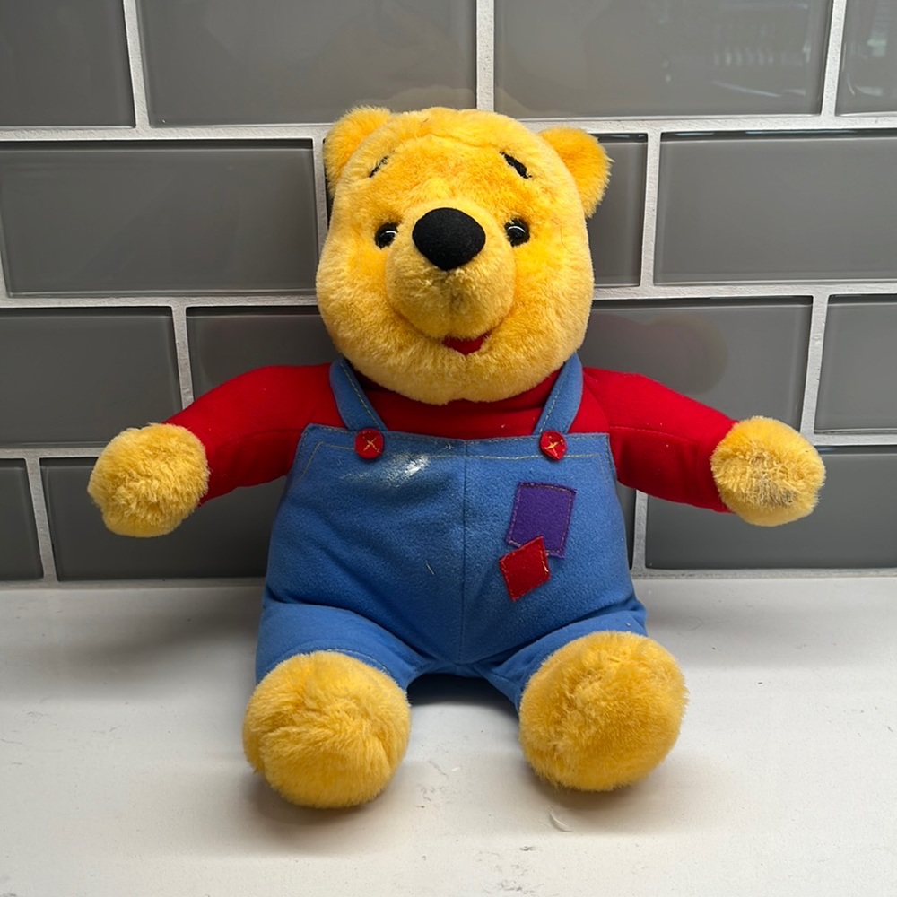 Vintage Winnie the Pooh Stuffed Pooh Toy Mattel TALKING moving Nose‎ 13 Inches.